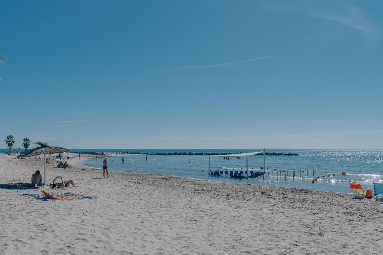 Vivienda Turistica Sunbeach-Xilxes Vt-42192-Cs Extérieur photo